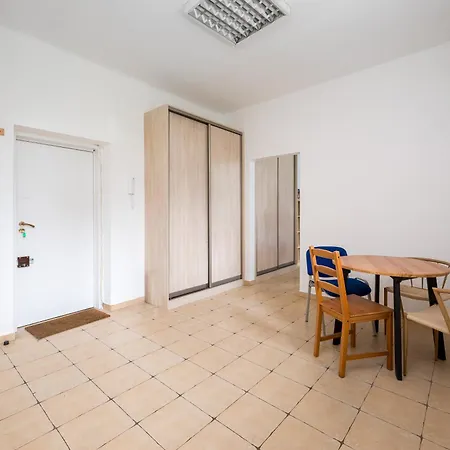 Parkside Retreat Zoliborz By Bookinghost *