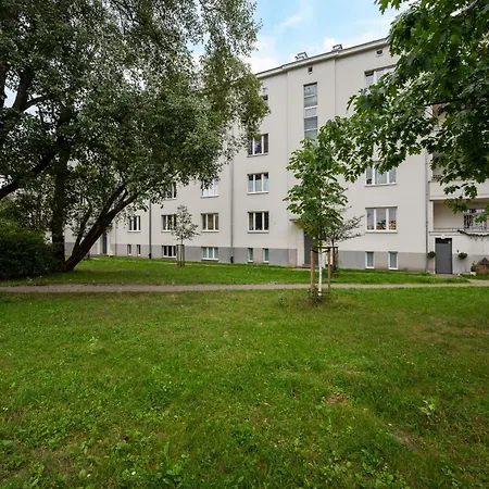 Parkside Retreat Zoliborz By Bookinghost Warschau