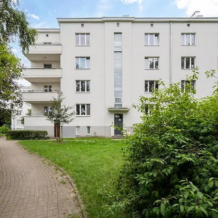 Parkside Retreat Zoliborz By Bookinghost *