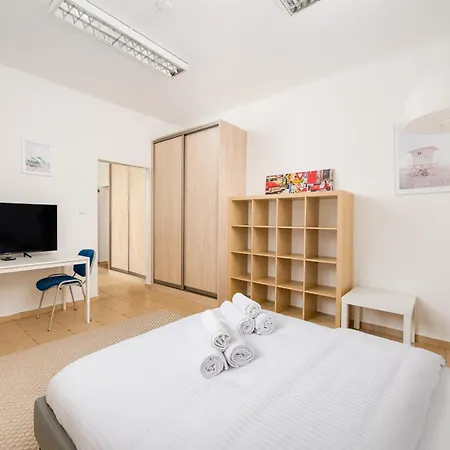 Parkside Retreat Zoliborz By Bookinghost Apartment Warschau