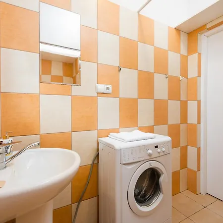 Parkside Retreat Zoliborz By Bookinghost 华沙