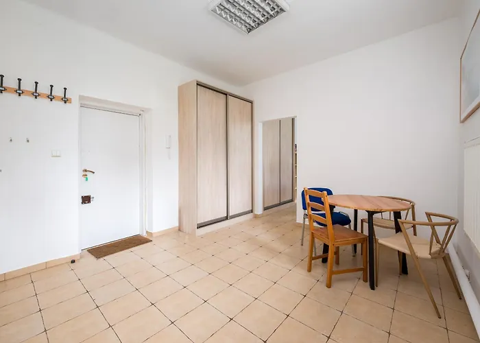 Parkside Retreat Zoliborz By Bookinghost *