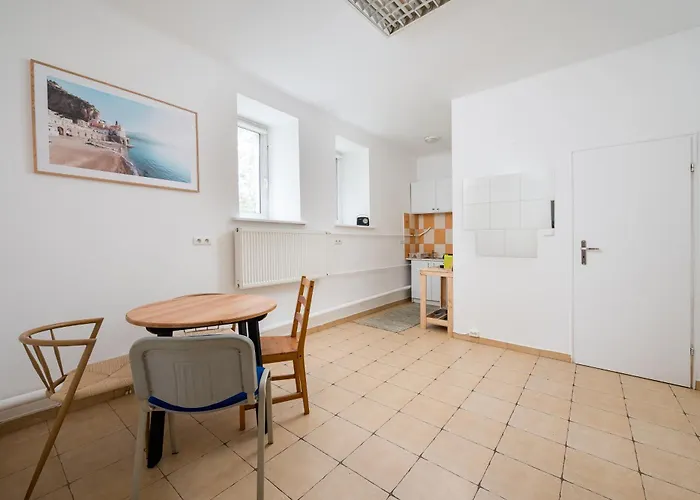 Parkside Retreat Zoliborz By Bookinghost *